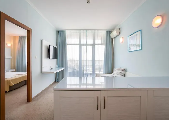 Szálloda Perla Club Primorszko