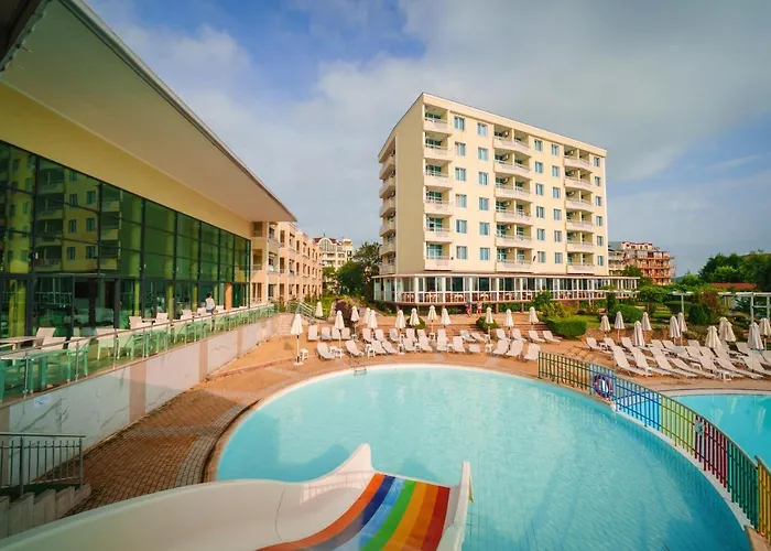 Perla Club Szálloda 4*