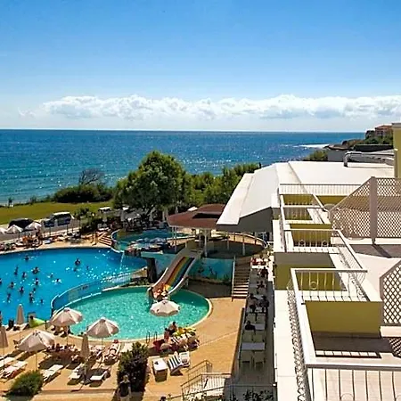 Perla Club 4* بريمورسكو